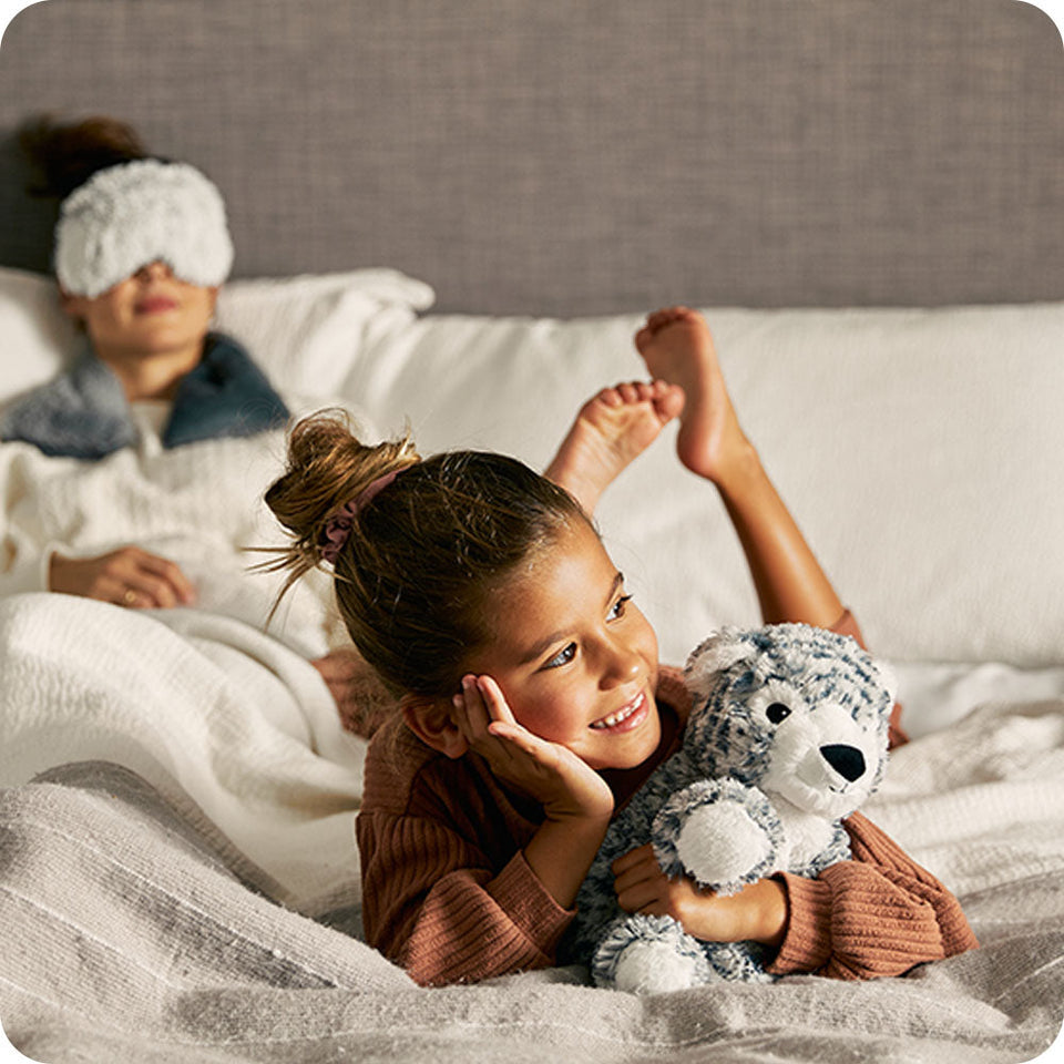 Snow Leopard - Silver Cabinet Sleepy Selection